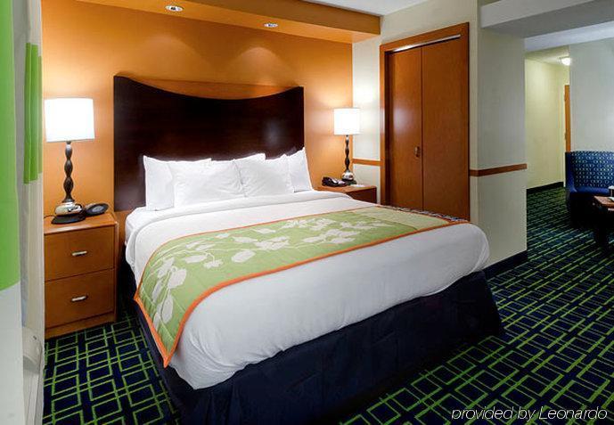 Fairfield Inn & Suites By Marriott Matthews Charlotte Rum bild