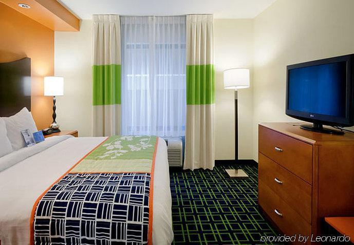 Fairfield Inn & Suites By Marriott Matthews Charlotte Rum bild