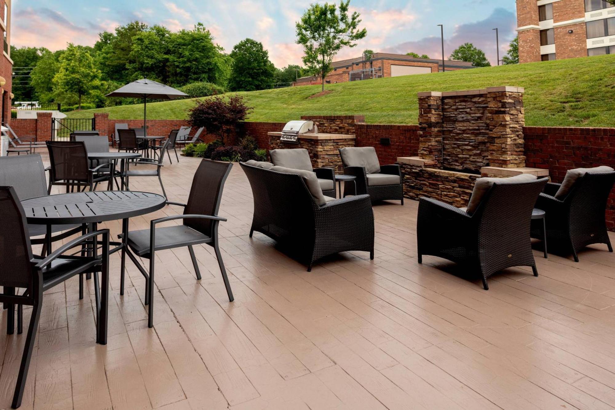 Fairfield Inn & Suites By Marriott Matthews Charlotte Exteriör bild